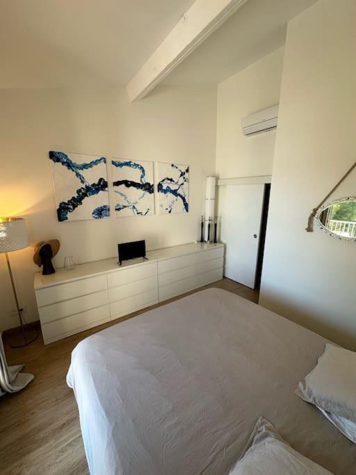 L'Atelier Marin Sur Le Port Des Marines Apartman Cogolin Kültér fotó