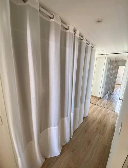 L'Atelier Marin Sur Le Port Des Marines Apartman Cogolin Kültér fotó
